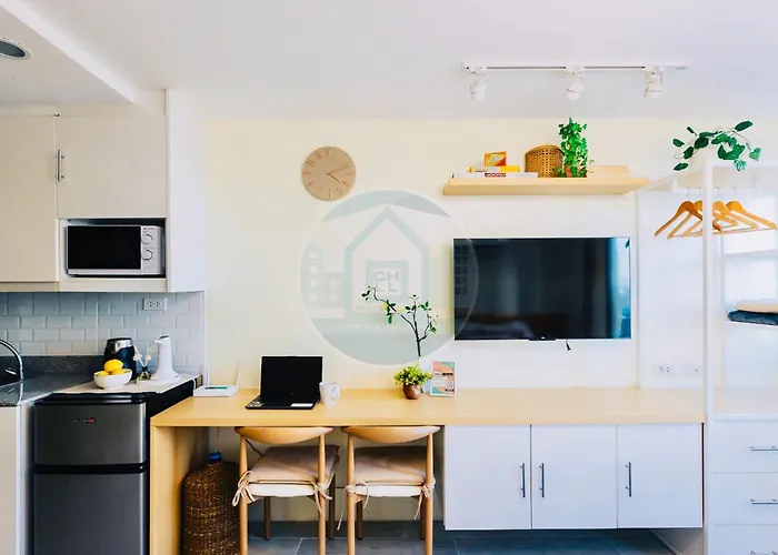 Appartement Urban Chic At Ayala Business Park - Fast Wi-fi Netflix *