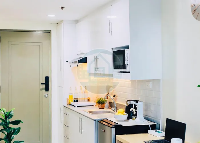 Urban Chic At Ayala Business Park - Fast Wi-fi Netflix Appartement Cebu